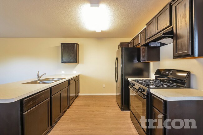 Photo - 4118 Josephs Run