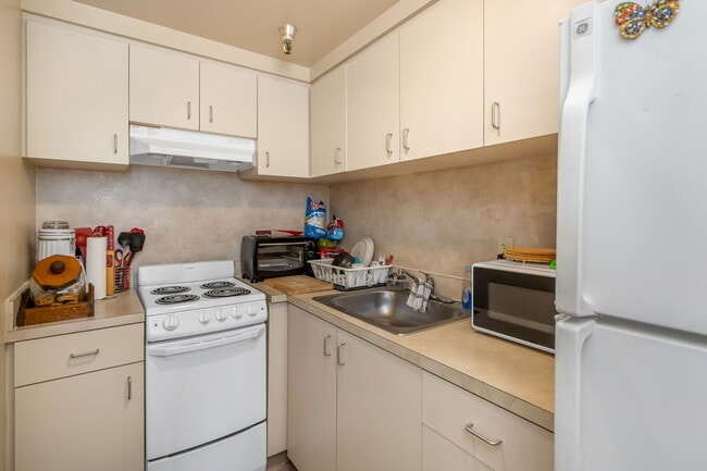 Photo - Mary Walker Towers