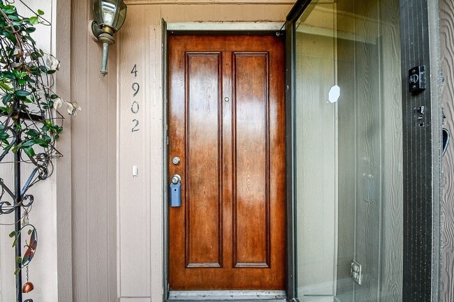 Photo - 4902 Rainwater Dr