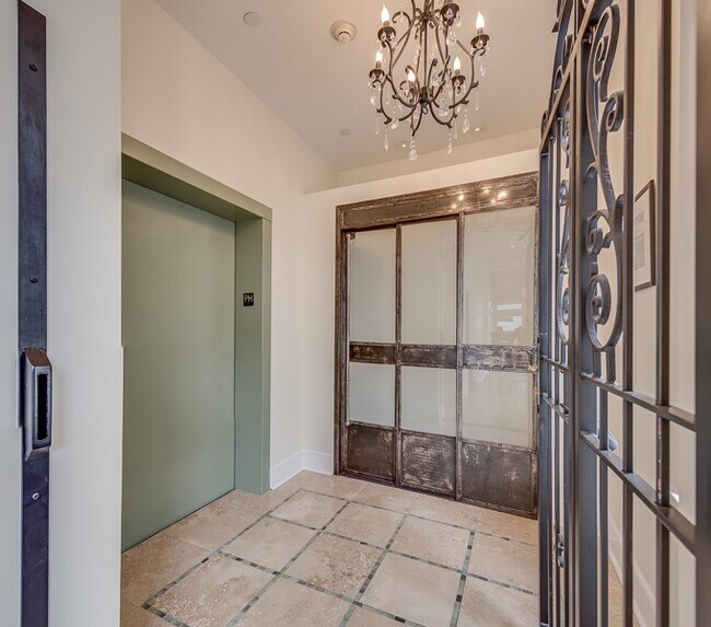 Photo - 97 Monroe Ave Unit PENTHOUSE