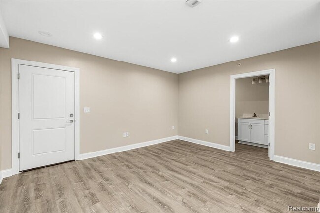 Photo - 134 W University Dr Unit 316