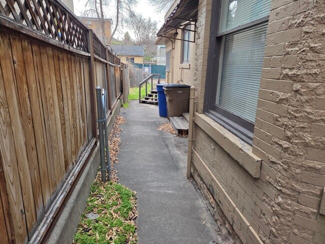 Photo - 1250 E 100 S Unidad 1