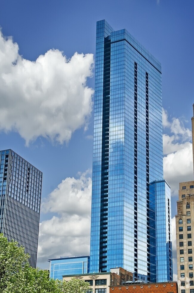 Building Photo - 60 E Monroe St Rental