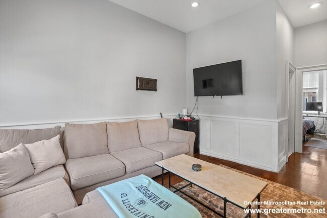 Photo - 130 M St Unit 1