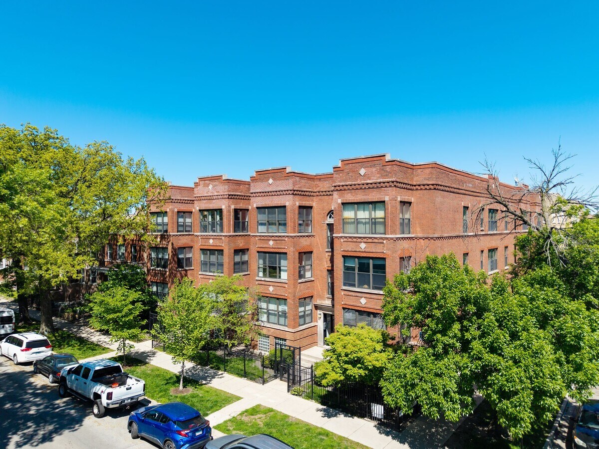 Photo - The Albany Park Place