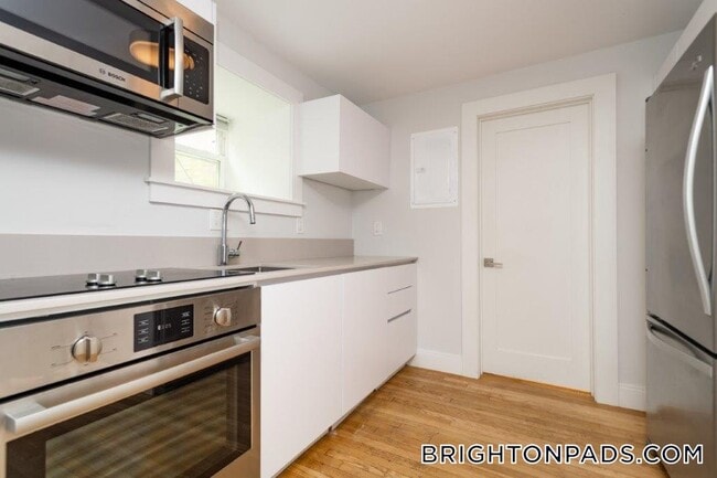 Photo - 35 South St Unidad B1