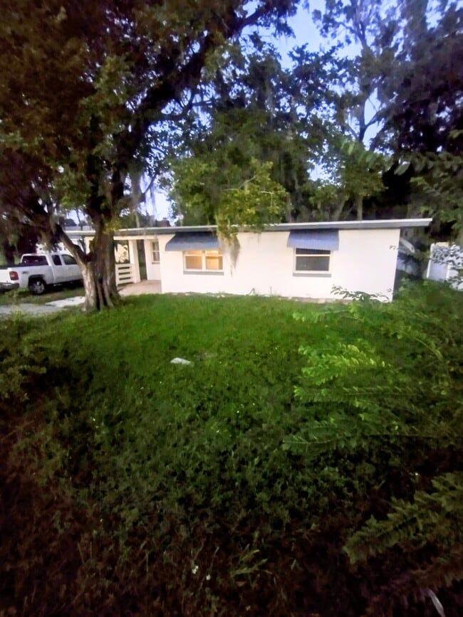Photo - 635 N Nova Rd