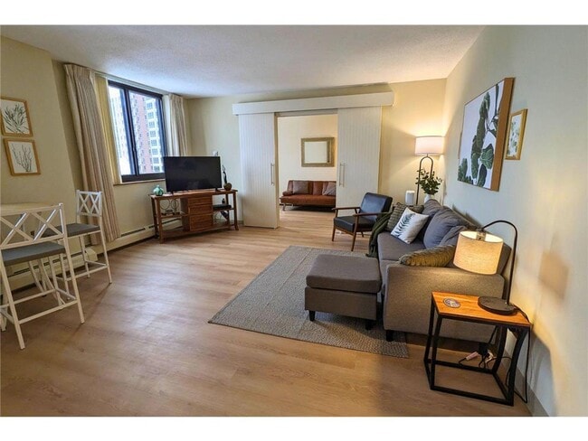 Photo - 6500 Woodlake Dr Unit 804