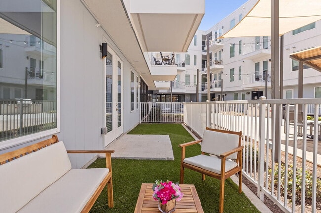 Photo - 5820 1/2 Cameron Rd Unit FL1-ID1335451P