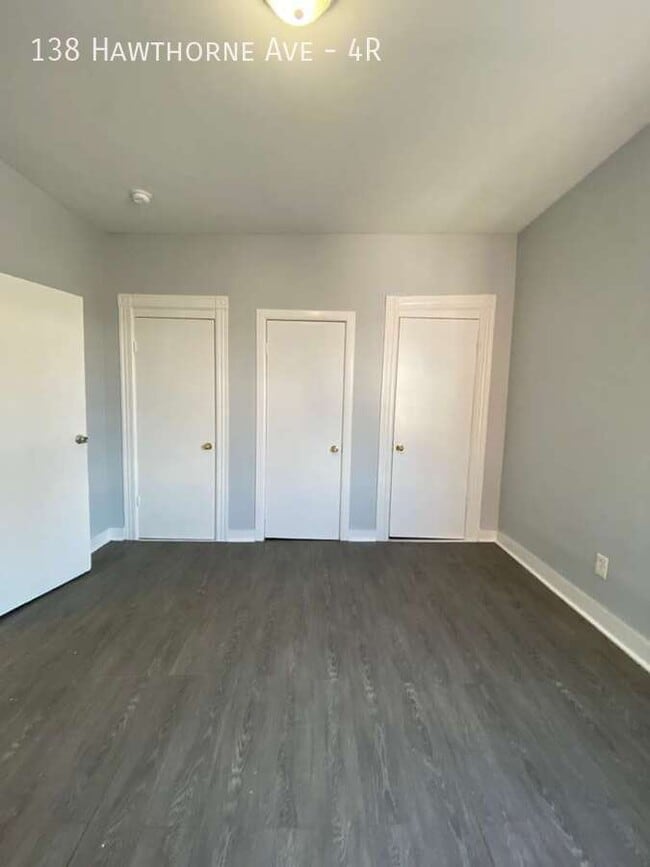 Photo - 138 Hawthorne Ave Unit 4R