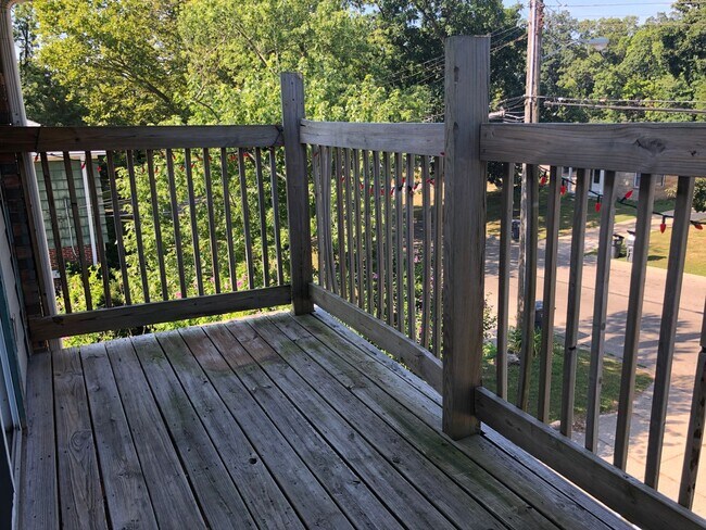 Photo - 1201 Greenwood - 2 Blocks from WMU Campus! Unit 304