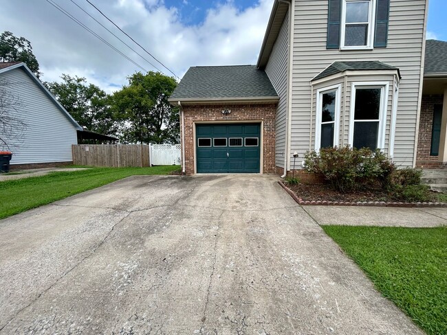 Photo - 1225 Cobblestone Ln