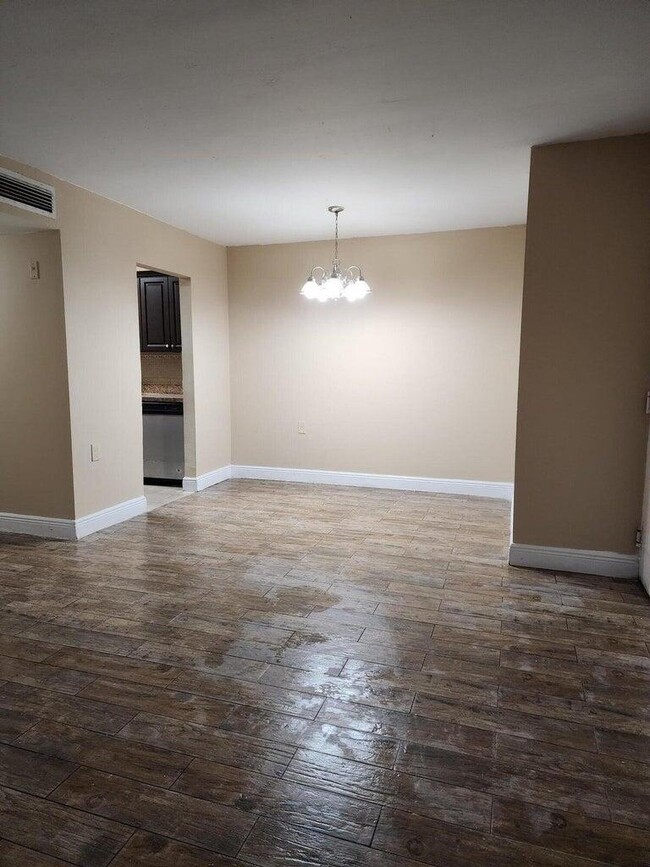 Building Photo - 1198 Lake Terry Dr Unit A Rental
