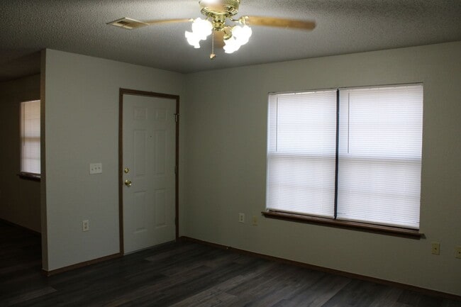 Photo - Newly Updated With Fresh Paint, Flooring & Countertops Throughout!
