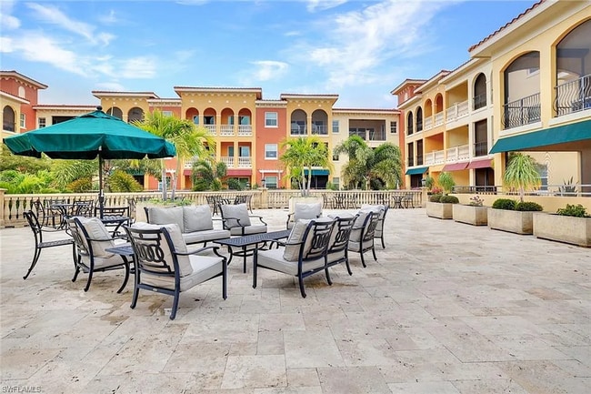 Photo - 21450 Strada Nuova Circle