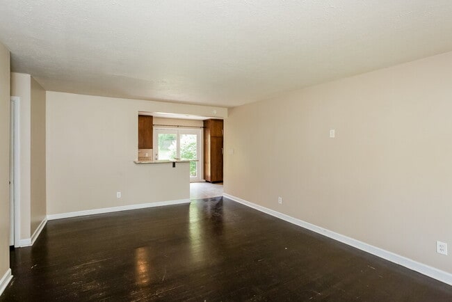 Photo - 501 N Devon Ave
