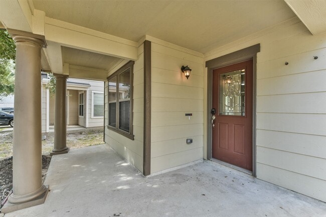 Photo - 29315 Hickory Terrace Dr