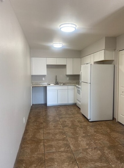 Photo - 2310 E Broadway Rd