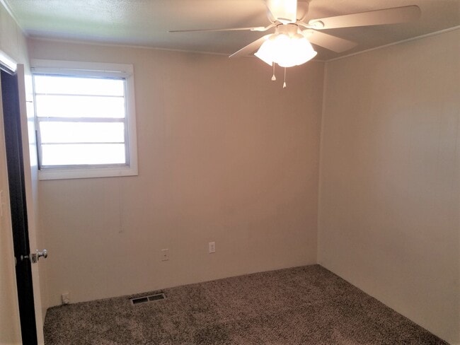 Photo - 5997 Magnolia St Unidad 2