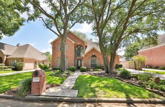 Building Photo - 13135 Rosewood Glen Dr Rental