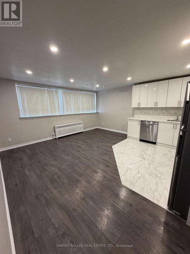 Photo - 180 Vaughan Rd Unité 101