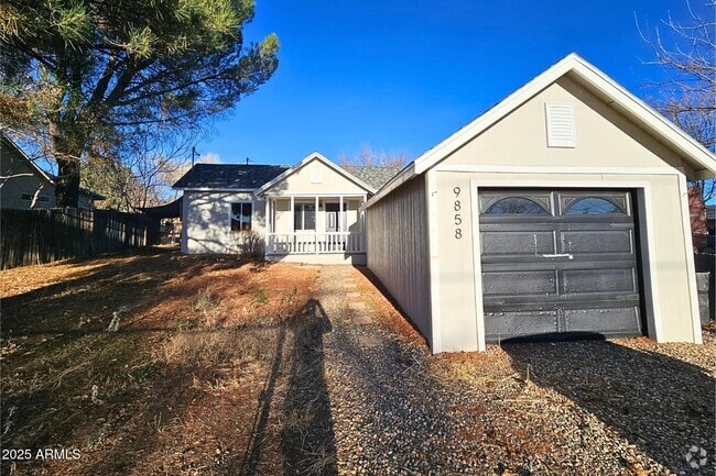 Building Photo - 9858 Eighth St Rental