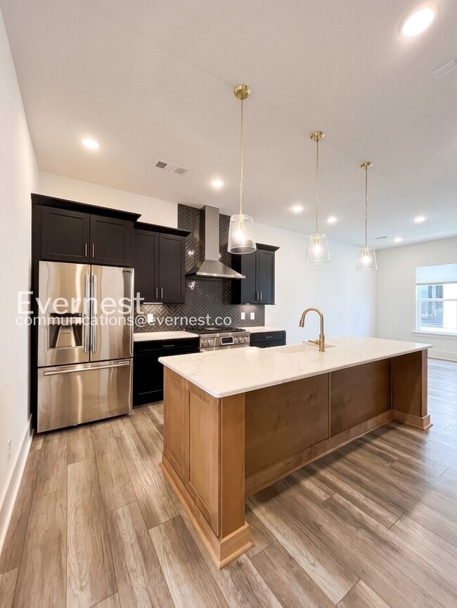 Photo - 206 N 9th St