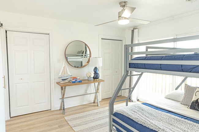 Photo - 212 Ambler St