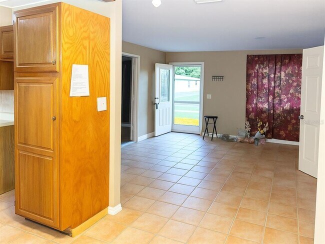 Photo - 4409 W Varn Ave