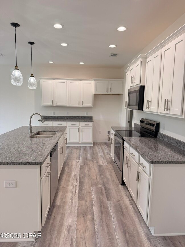 Photo - 913 Plantation Dr