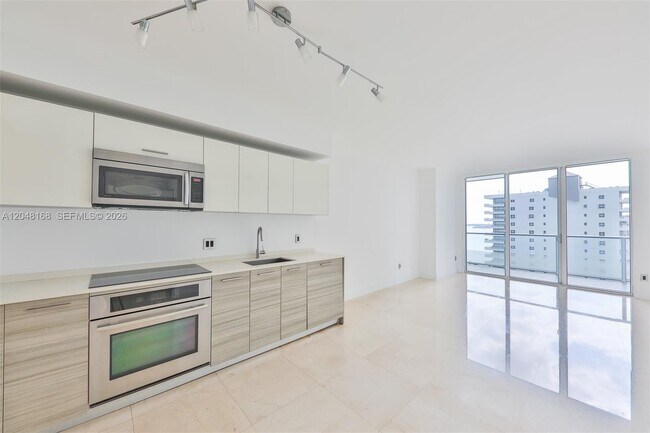 Photo - 1300 Brickell Bay Dr Unit 1206