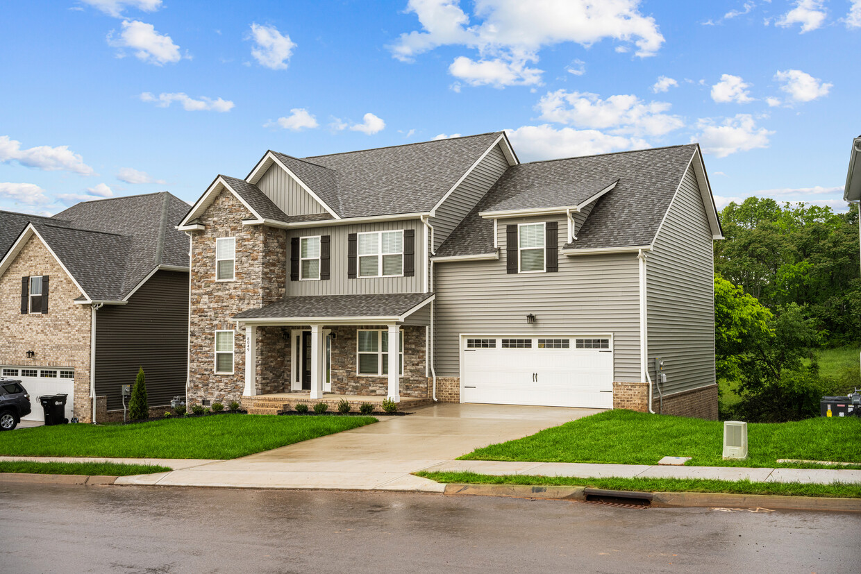 Photo - 8049 Gold Bell St (Powell, TN)