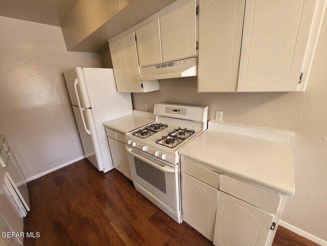 Photo - 5209 Carousel Dr Unit 6