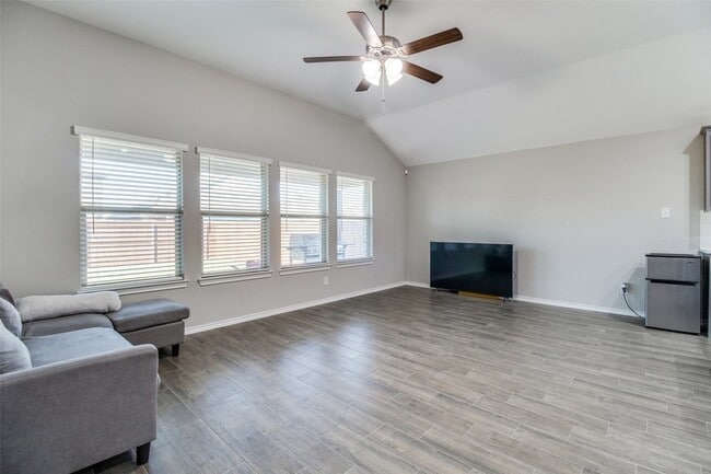 Photo - 11441 Silver Queen Dr