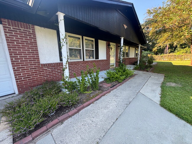 Building Photo - 620 Broad River Dr Rental