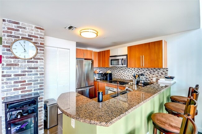 Photo - 300 S Biscayne Blvd Unidad L-1022
