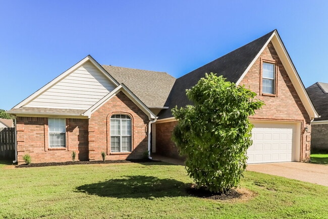 Photo - 205 Cameron Dr