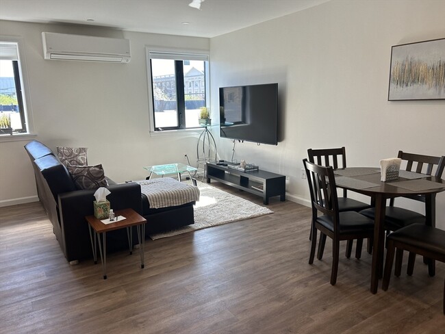 Photo - 64 Salem St Unit 203