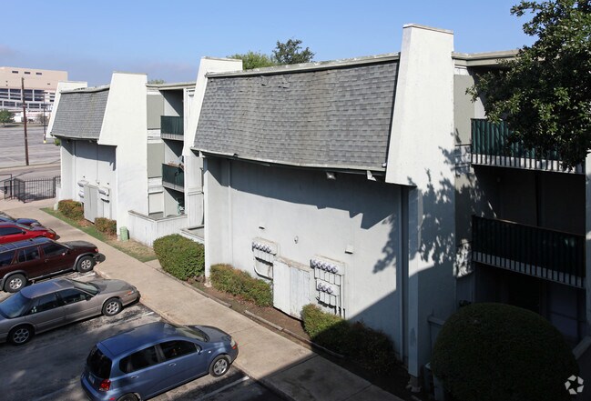 Urbano at Midtown - Urbano at Midtown