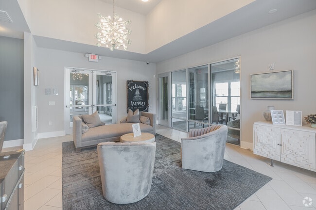 Vestíbulo - The Ashley Apartments