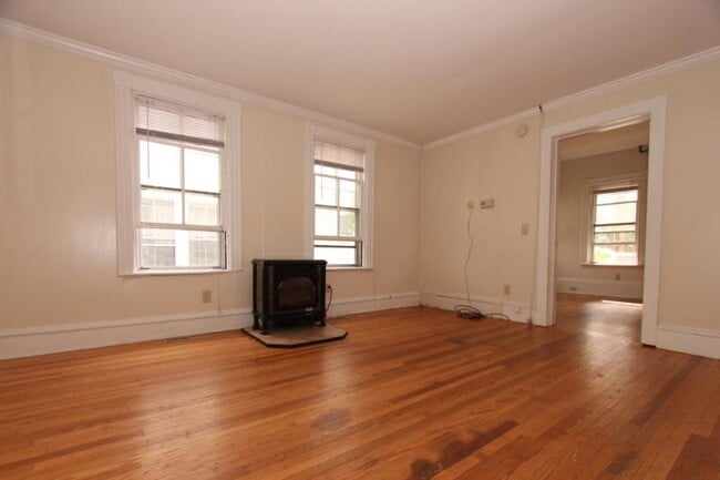 Photo - 8 S Union St