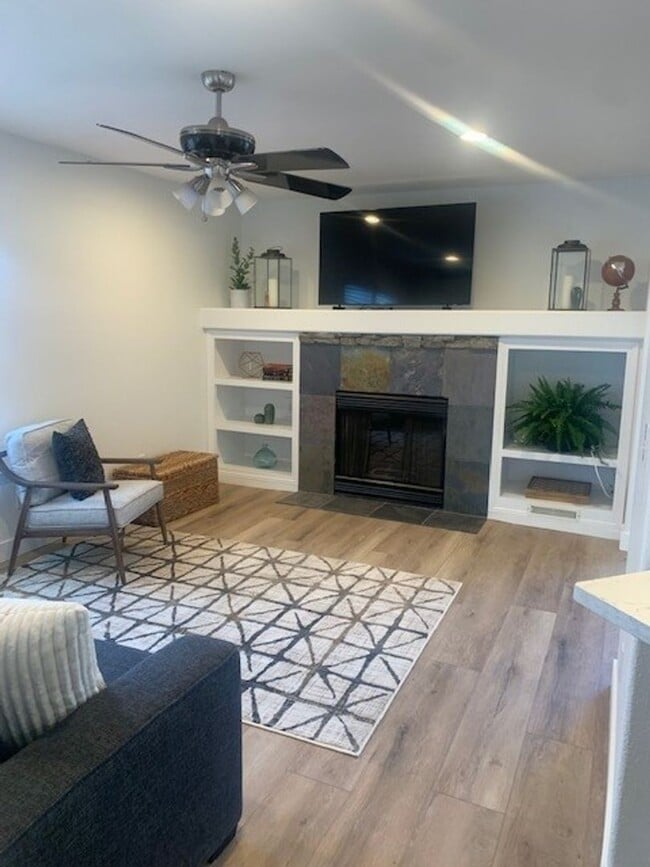 Photo - 16378 Arnold Ave