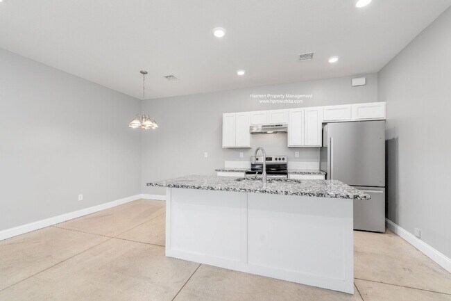 Photo - 5527 S Handley St