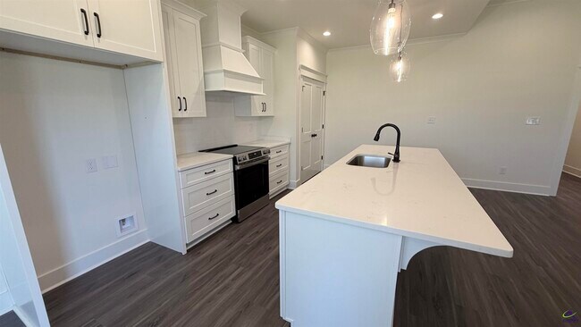 Photo - 531 Bristleleaf Path