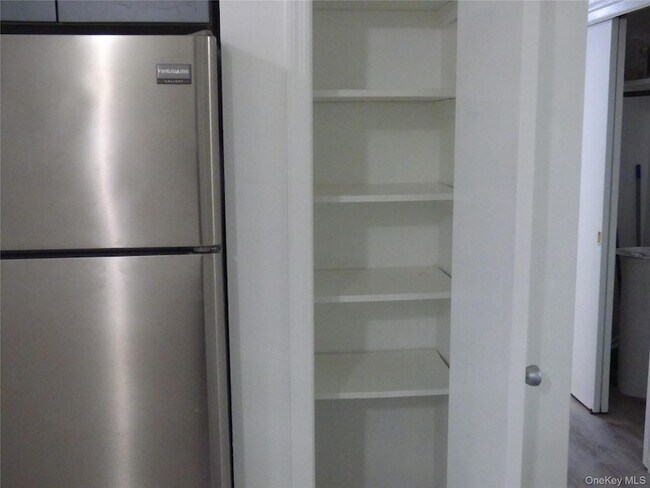 Photo - 2944 State Route 17k Unit B Unidad B