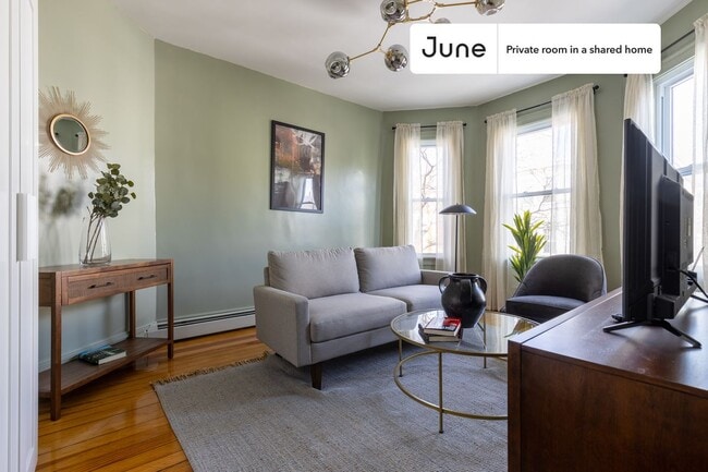 Photo - Room in Shared 4 bed/1 bath home Unidad C