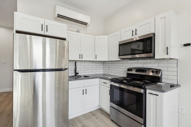 Photo - FRANKFORD_3510 Unit Apt 2