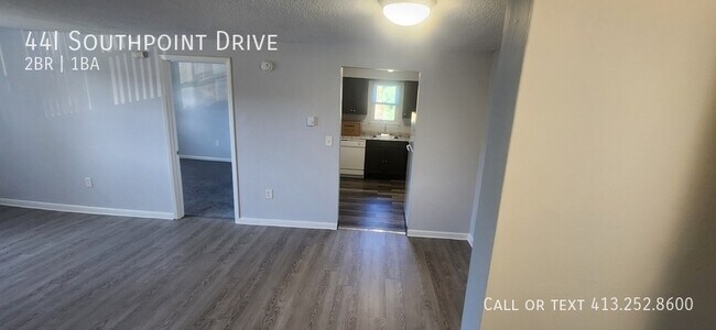 Photo - 44 Southpoint Dr