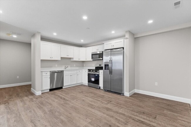 Photo - 202 Central St Unit A