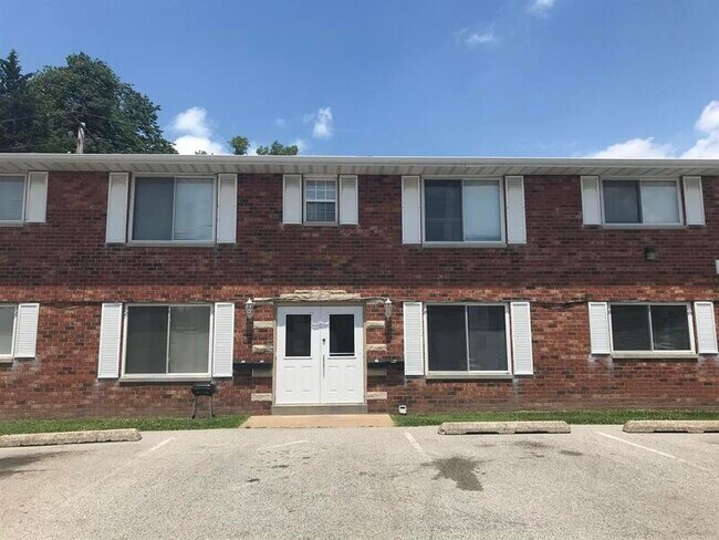 Photo - 1705 Jamestown Rd